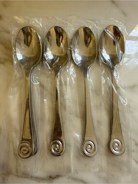 Robert welch Ammonite glossy Dinner Spoons x4 NWOT
